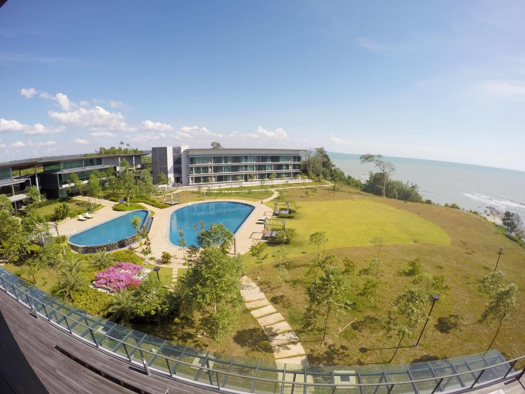 Samalaju Resort Hotel Bintulu Exterior foto